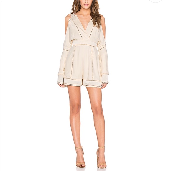 Finders Keepers cold shoulder playsuit - Picture 1 of 8